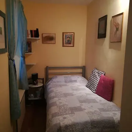 Single In The Heart Of Guest house